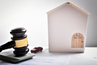 最高人民法院关于人民法院司法拍卖房产竞买人资格若干问题的规定