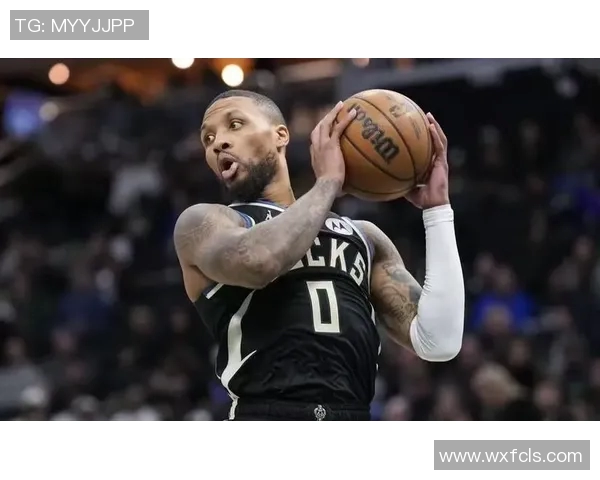 斯普利特称赞利拉德为更衣室领袖期待助理教练角色的积极影响 斯普利特称赞利拉德为更衣室领袖期待助理教练角色的积极影响