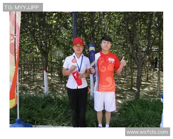 古德温赛后狼性十足狄龙模仿狗叫引发全场欢笑 古德温赛后狼性十足狄龙模仿狗叫引发全场欢笑