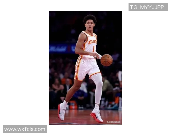 杰伦约翰逊本季表现惊艳40105成联盟前锋佼佼者与字母哥并肩而立