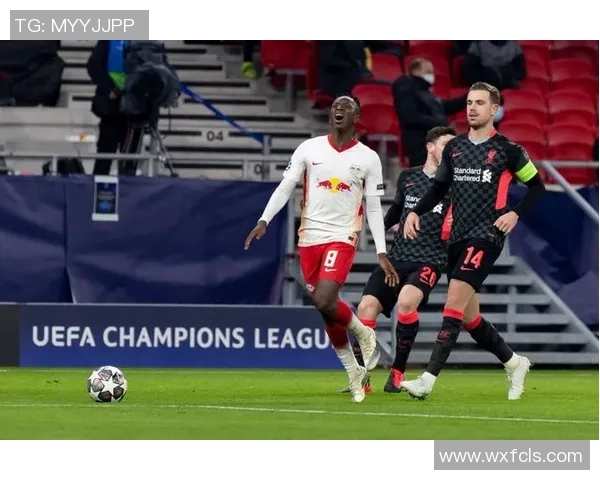 半场战报傅欢乌龙助攻相马勇纪破门上海海港暂时0射正落后町田泽维亚0-2 半场战报傅欢乌龙助攻相马勇纪破门上海海港暂时0射正落后町田泽维亚0-2