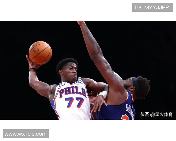 埃奇库姆自信满满精准把握得分机会展现出色表现