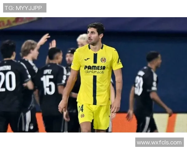 比利亚雷亚尔将在欧冠赛前隆重颁发金质奖章给罗德里 比利亚雷亚尔将在欧冠赛前隆重颁发金质奖章给罗德里