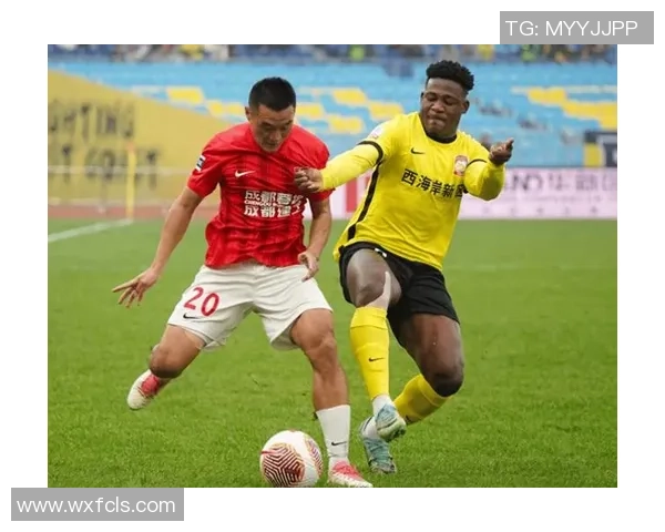 神奇扑救广岛三箭球员近距离头球攻门蹇韬极限反应将球捞出