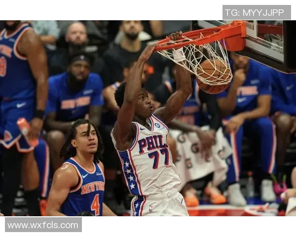 埃奇库姆自信满满精准把握得分机会展现出色表现