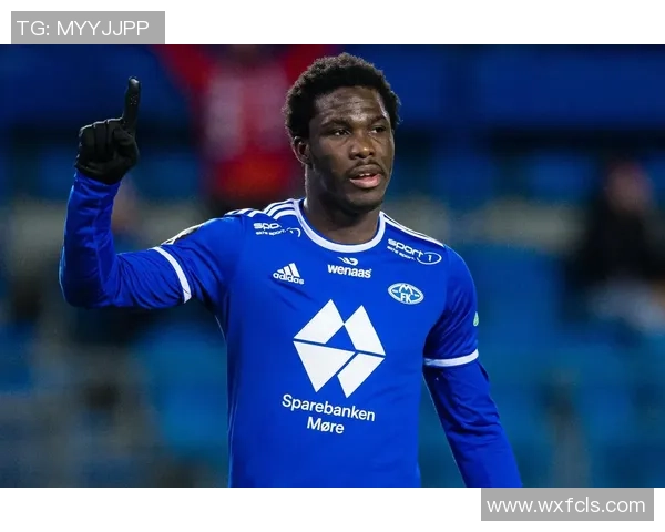 切尔西即将庆祝25岁生日福法纳回忆因德罗巴而爱上蓝军的故事