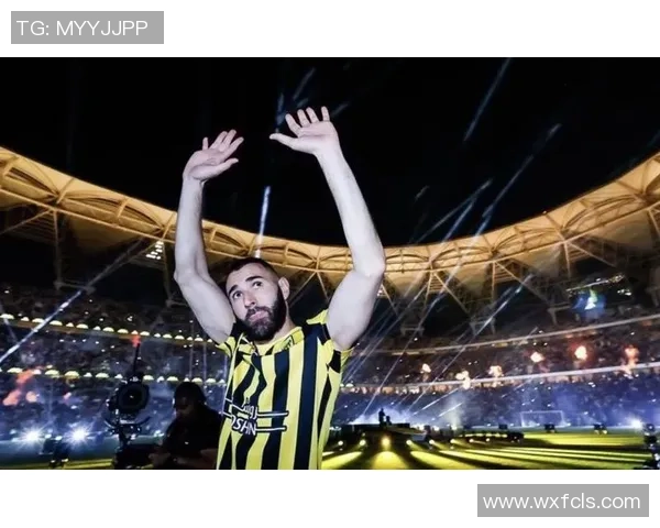 本泽马或将在赛季结束后以自由身离开吉达联合球队