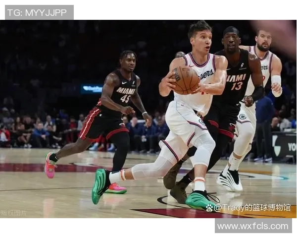 阿德巴约称斯波为疯子并强调第三节表现需改进 阿德巴约称斯波为疯子并强调第三节表现需改进