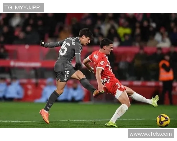 姆巴佩赛后情绪失控展现责任感与对球队表现的不满